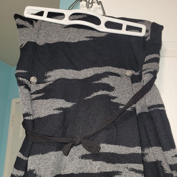 Black and grey high waist skirt - Picture 2 of 2